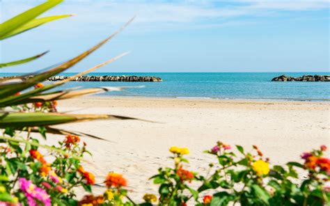 J'Adore, Porto San Giorgio .